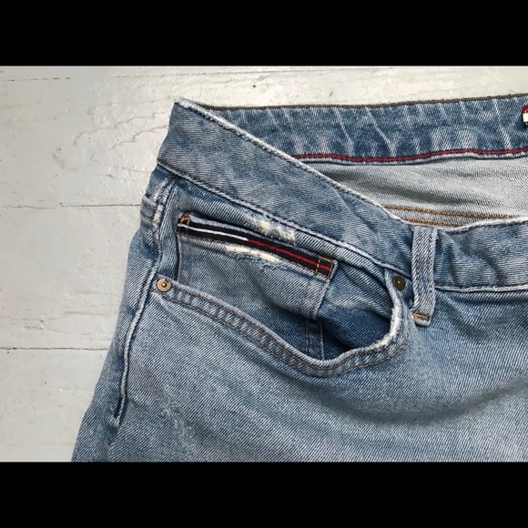 Tommy Hilfiger embroidered boyfriend jeans - Picture 8 of 12